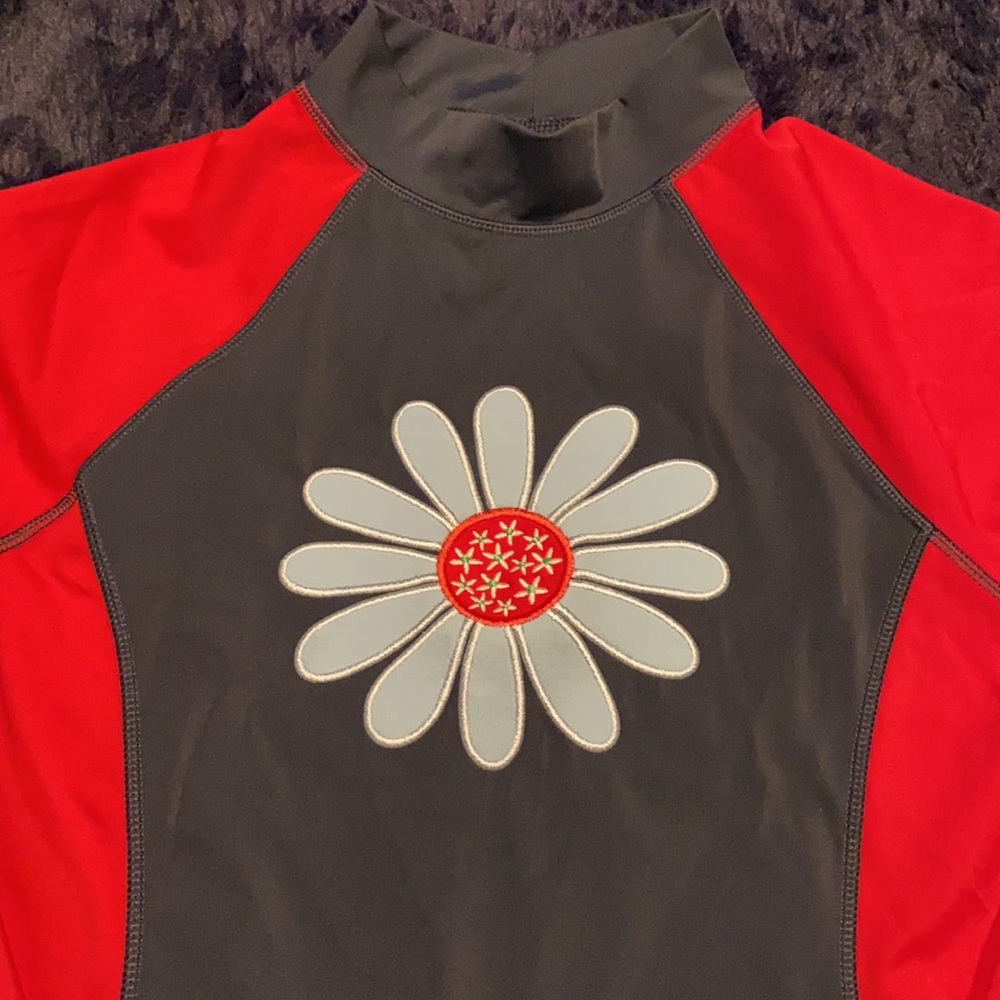~Land’s End~ Blue Flower Rashguard